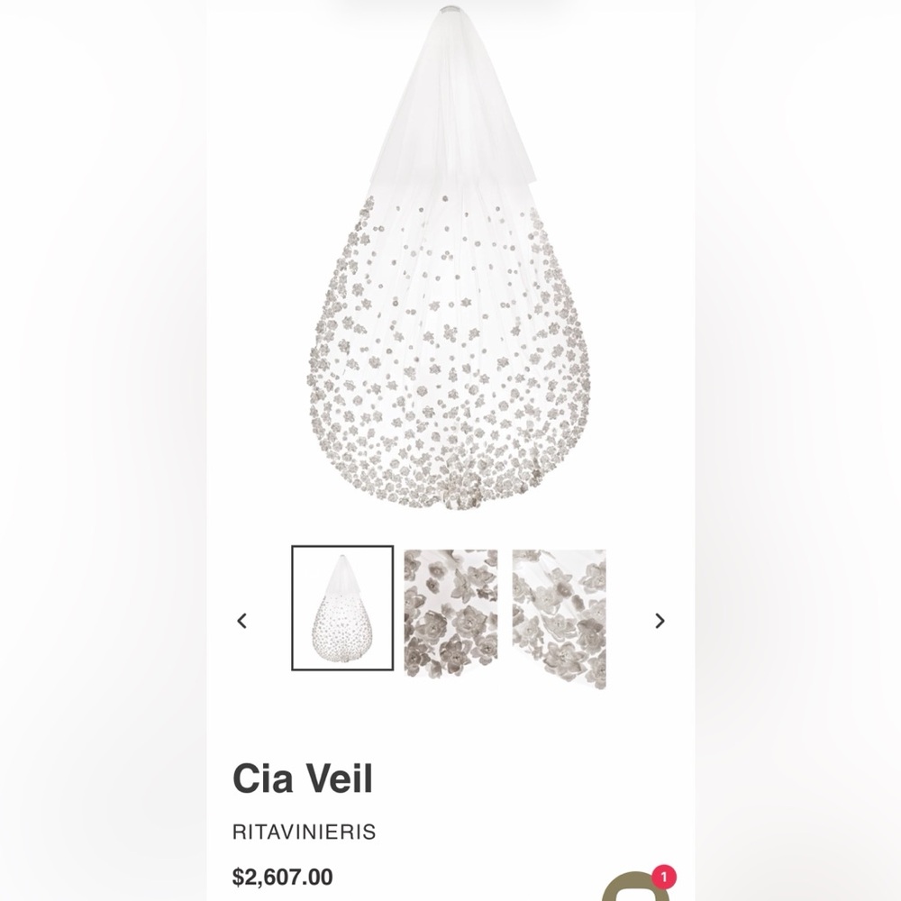 Cia Veil with 3D Floral Appliqués